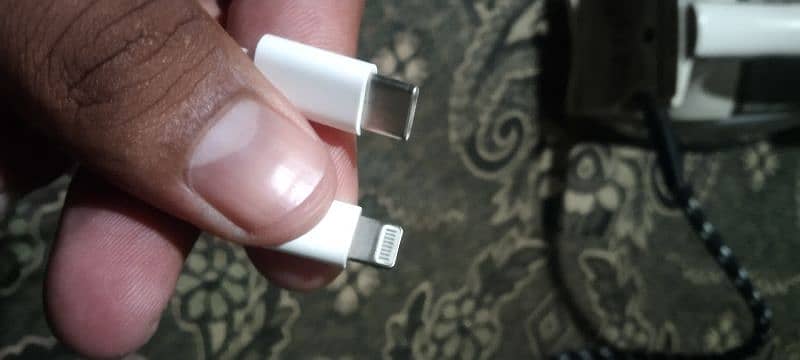 I phone orignal charger and orignal cable avilable 1