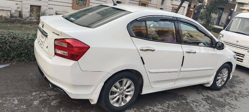 Honda City Aspire 2017 3