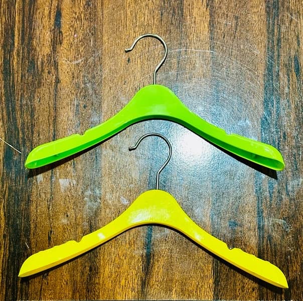 kids Garment hanger 3