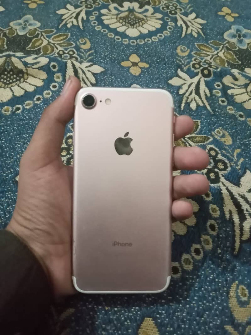 Iphone 7 non pta 32 gb 10/9 urgent sale 3