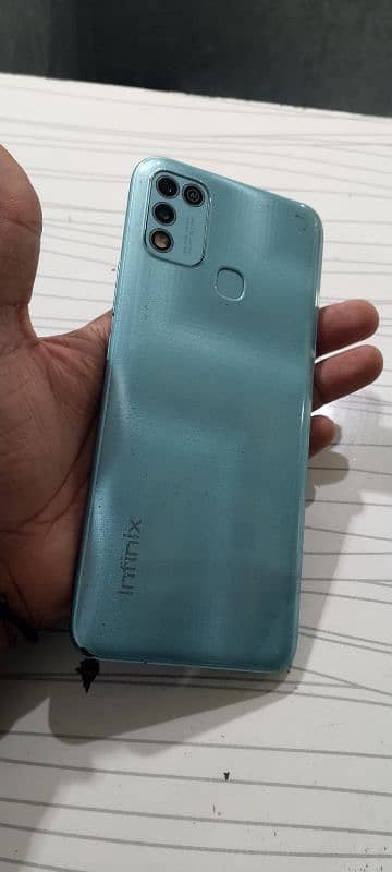 infinix hot 10 play 4/64 0