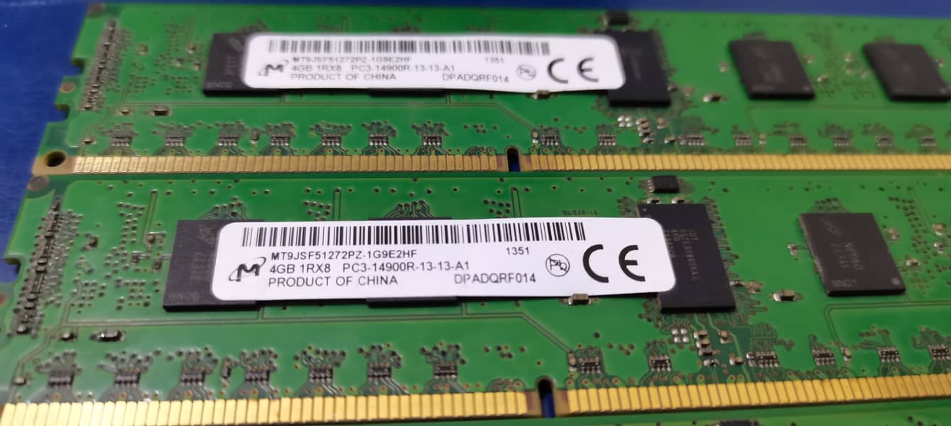 3 x 4GB DDR3-1866 ECC Ram (PC3-14900R) 5