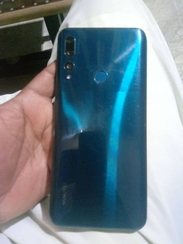 Y9prime19mdl for sale and exchange good phone connect series person 2