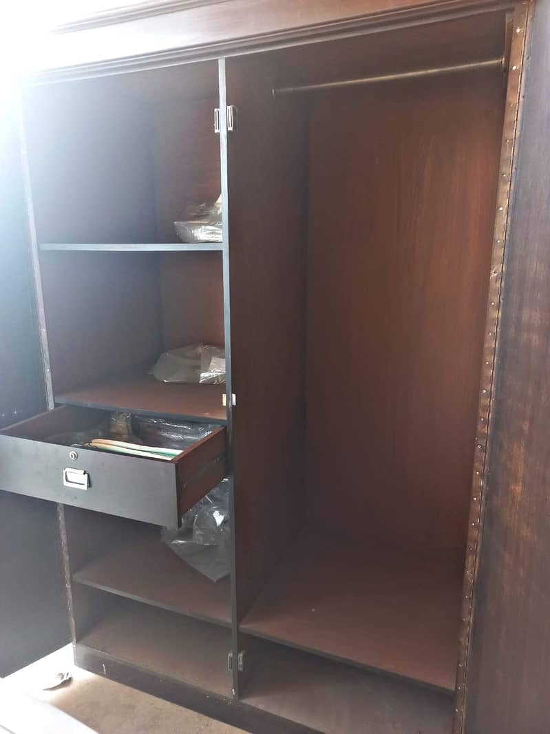 Dark brown cupboard// Wardrobe//Wooden Almair//2 Door Wardrobe 1