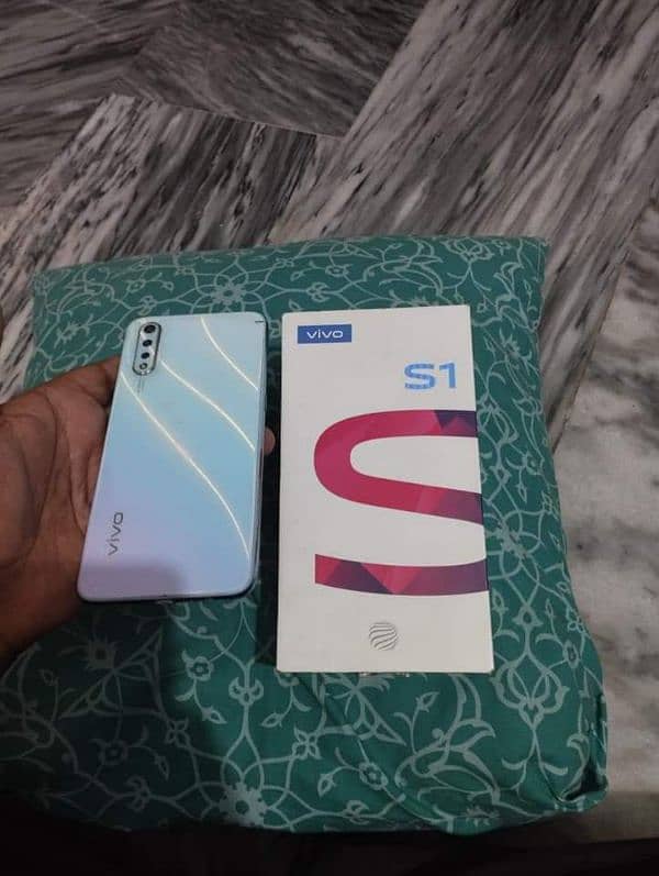 vivo s1 Stroge 4/128 GB PTA approved for sale 0348=4580=261 1