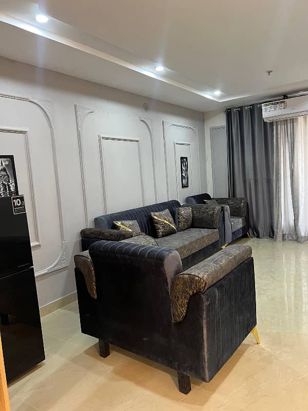 TWO BED LUXURY FURNISHED APARTMENT AVAILABLE GOR SALE IN GULBERG HEIGHTS 6