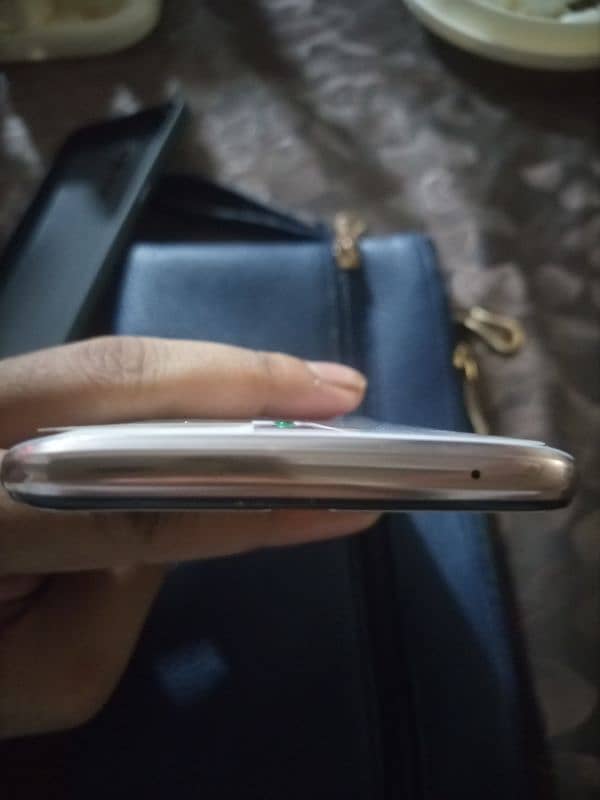 OPPO Reno Z 8 256 pta approved 5