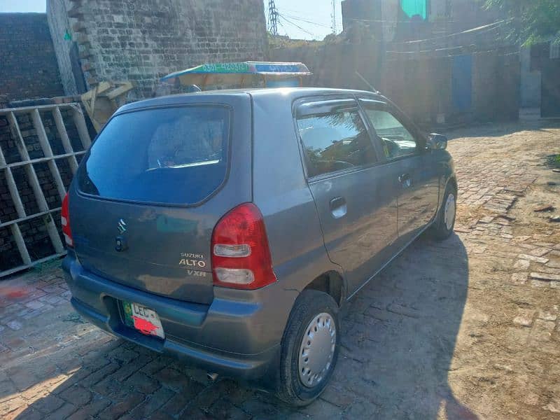 Suzuki Alto 2010 4