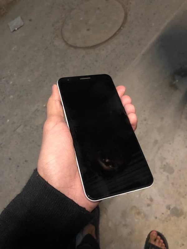 Pixel 3axl 4/64 good condition PTA 4