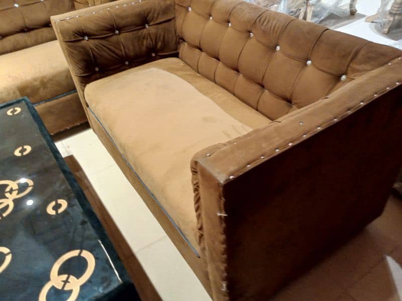 slightly used sofa set 3 2 1 seater 4