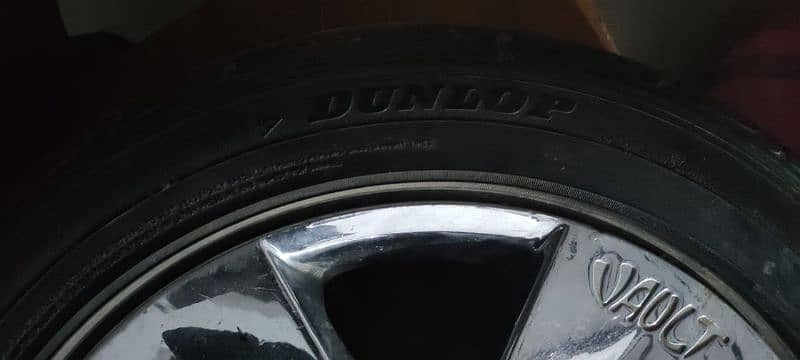 steel rim with Dunlop good condition tyres 215/55/R17 3