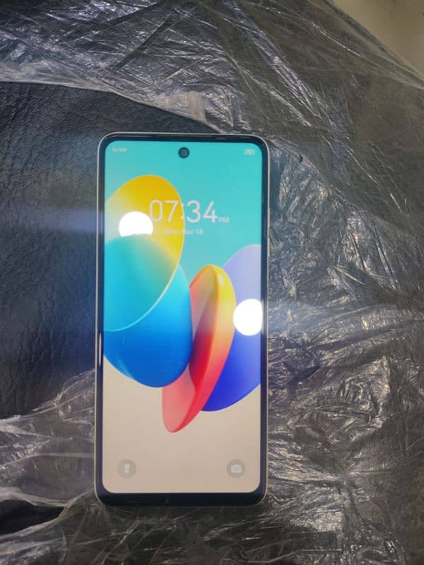 Tecno spark go 2024 4 ram 128 Gb 1