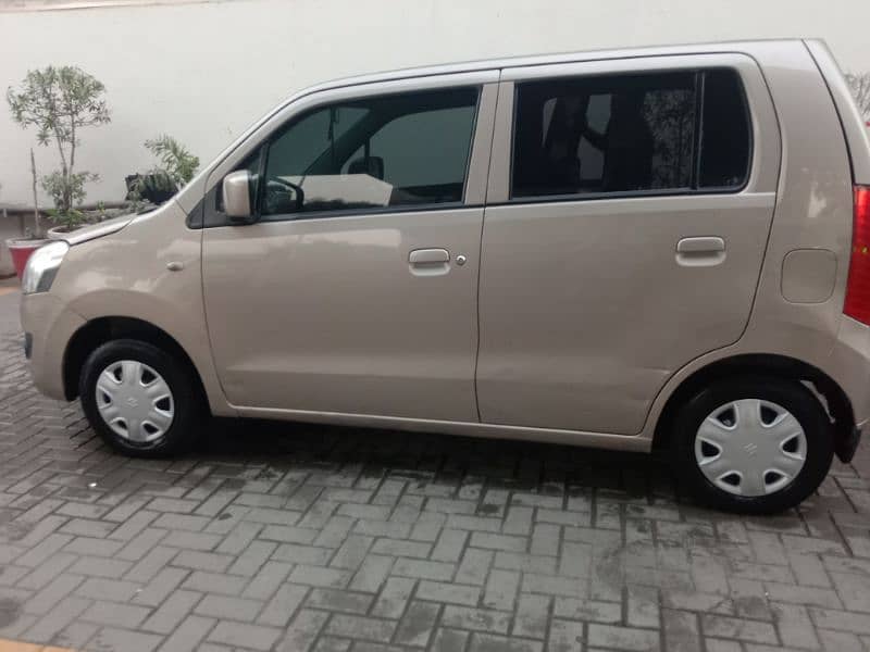 Suzuki Wagon R 2016 1