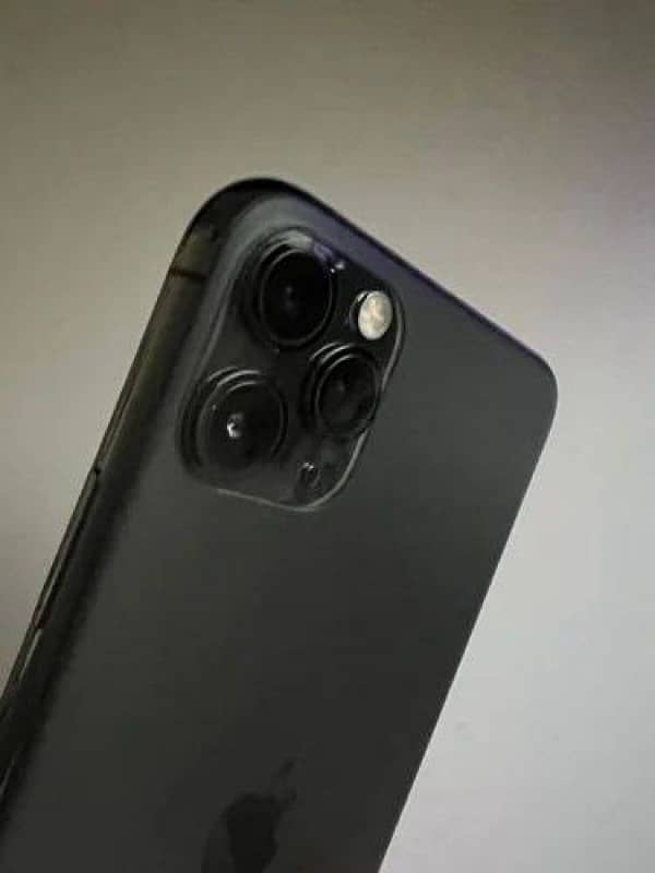 Iphone 11 Pro max PTA approved 1