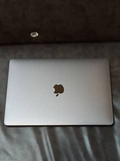 MacBook