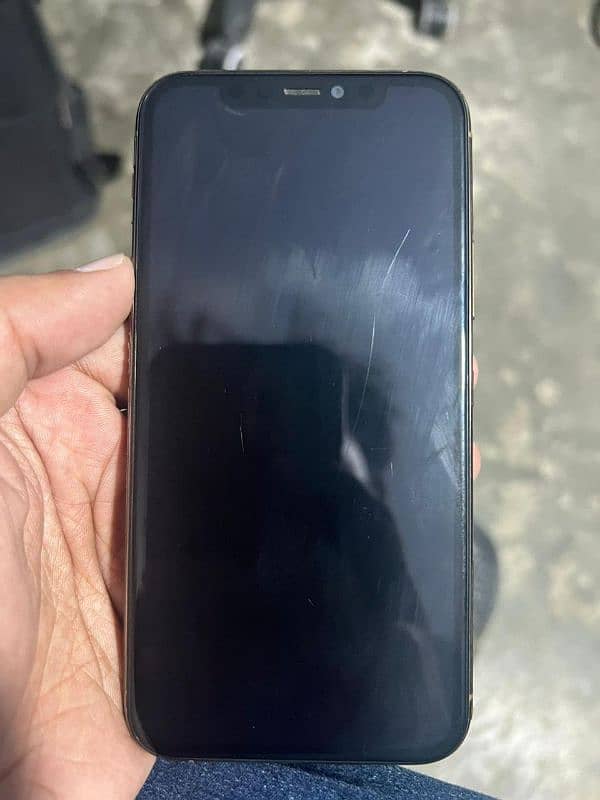 Iphone 11pro not approved iphone back glass srach aya huw hai 1