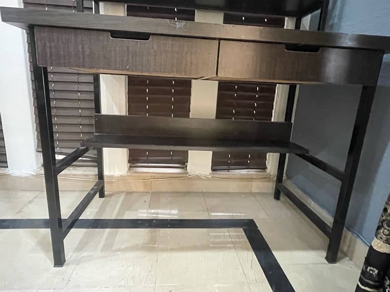 study table for sale 3