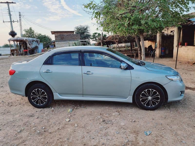 Toyota Corolla GLI 2010 8