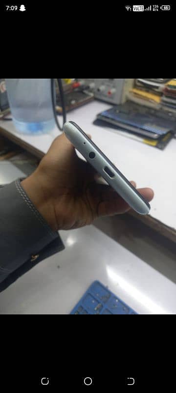 tecno spark 6go panal Chang ha finger work nh kRTA ha condition OK ha 4