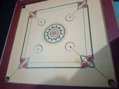 Carrom board