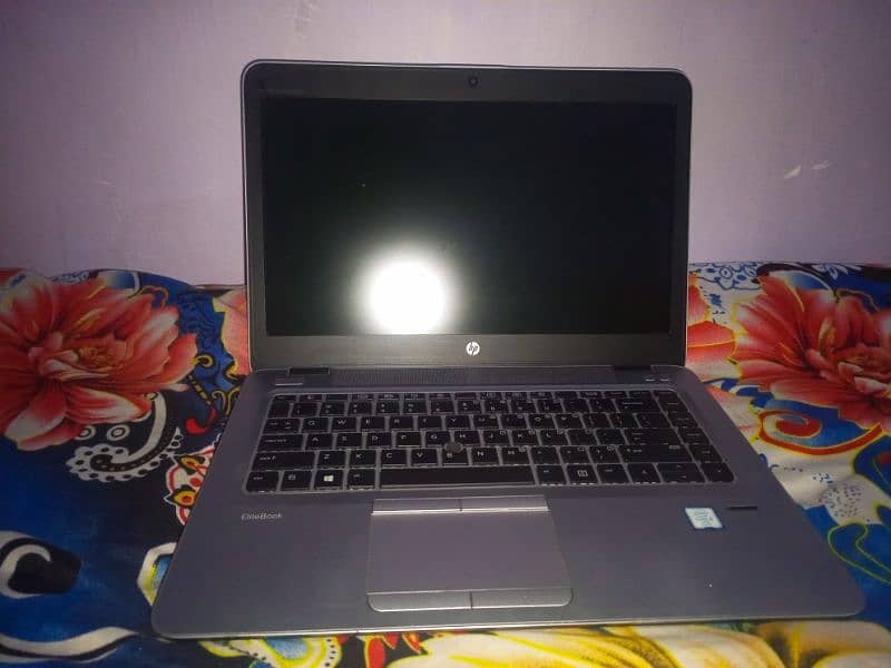 HP laptop Elite book i5 6th generation with charger 1