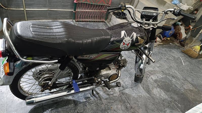 Honda CD 70 black 2019 1