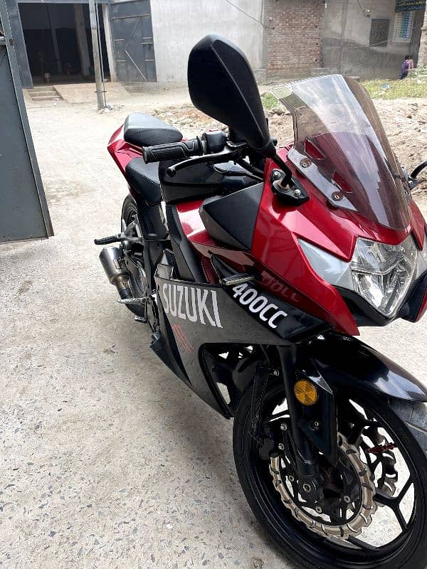 Suzuki Gixxer 400cc 1