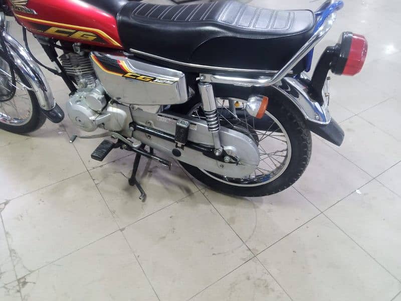 Honda 125 self start for sale 4