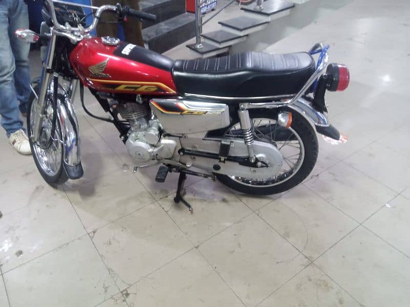 Honda 125 self start for sale 7