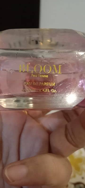 Perfumes 4