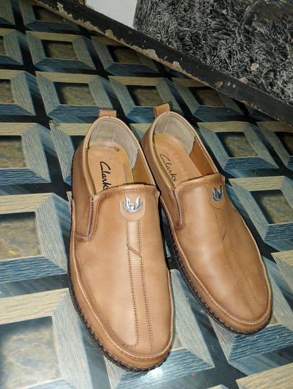 Clanks shoes he original hai new he bilkul size 42 number he 6