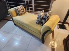 excellent condition fancy couch