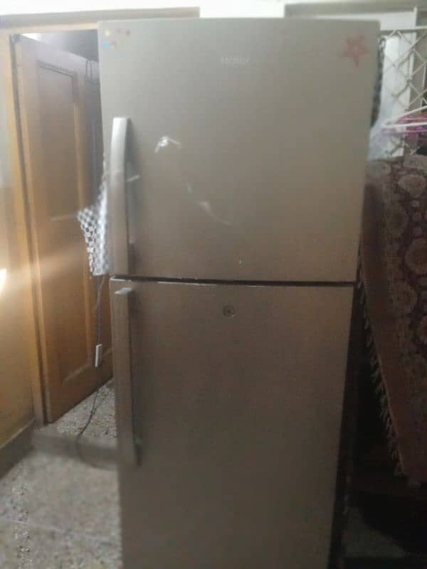 Haier fridge Model Hrf 336 0