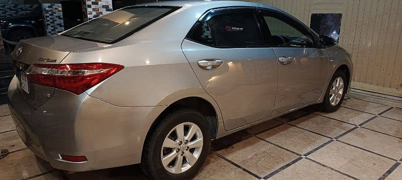 Toyota Corolla GLI 2015 4