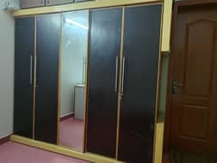 5 door cupboard