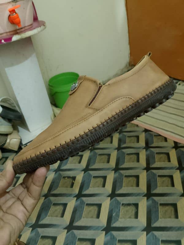 clanks shoes he original ledar he size 42 number he bilkul new he 6