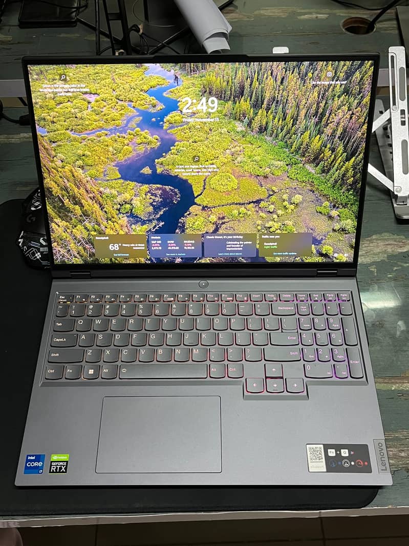 Lenovo Legion 5i Pro Gen 7 box 6