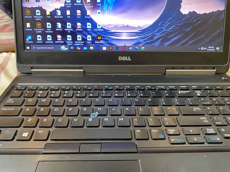 Dell Precision 7520 0