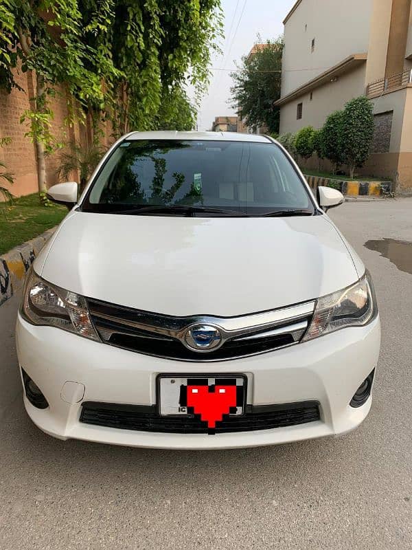 Toyota Corolla Fielder 2014 0