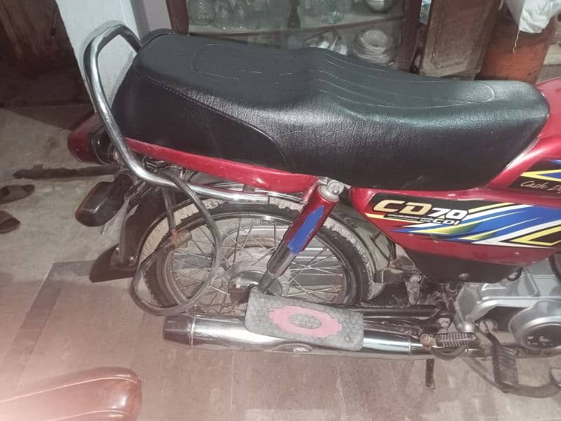 Honda CD 70 for urgent sale 03003408585 2