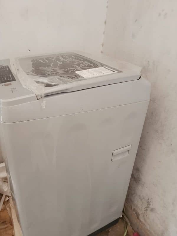 Haier Automatic washing machine 1