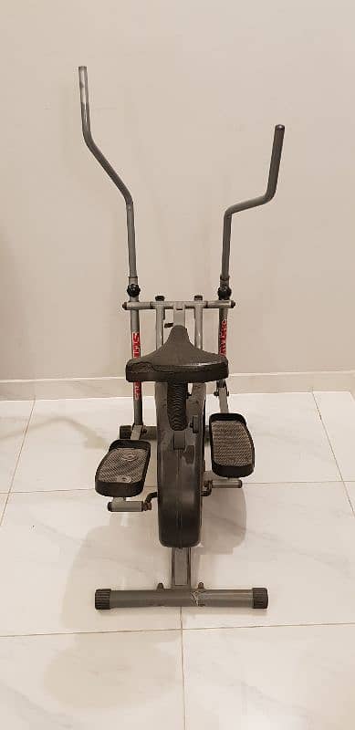 Elliptical Cycle Machine 3