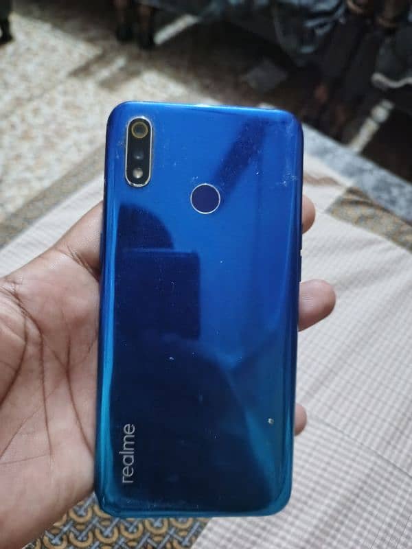 Realme 3 2