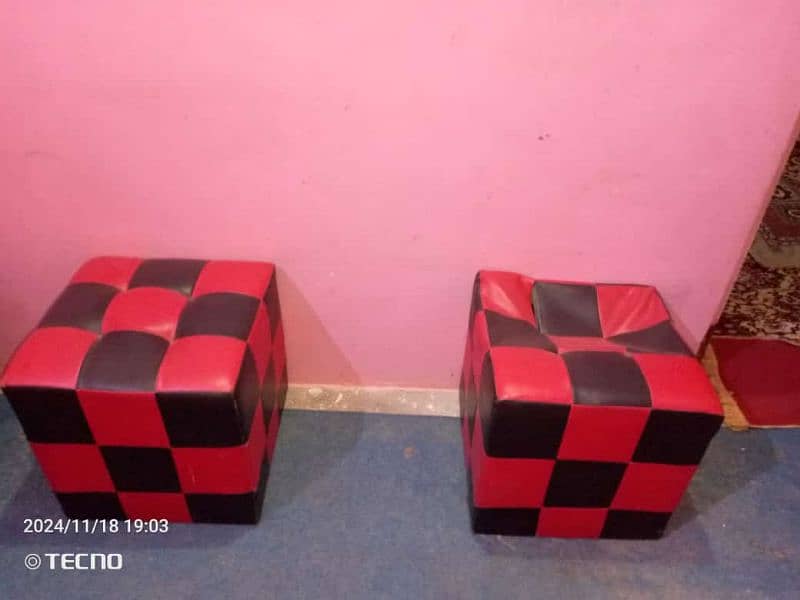 Sofa set. 03361289417 whtsapp avalible  and calling and chat avalible 2