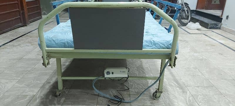 Medical Bed With Mattress And Air Mattress 3