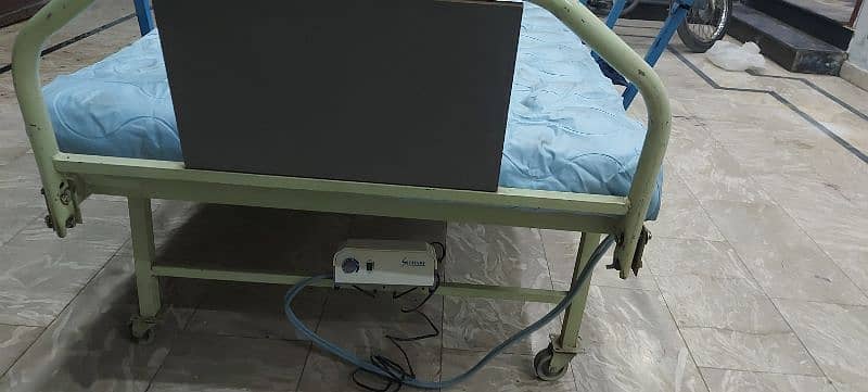 Medical Bed With Mattress And Air Mattress 4