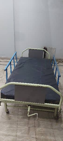 Medical Bed With Mattress And Air Mattress 19