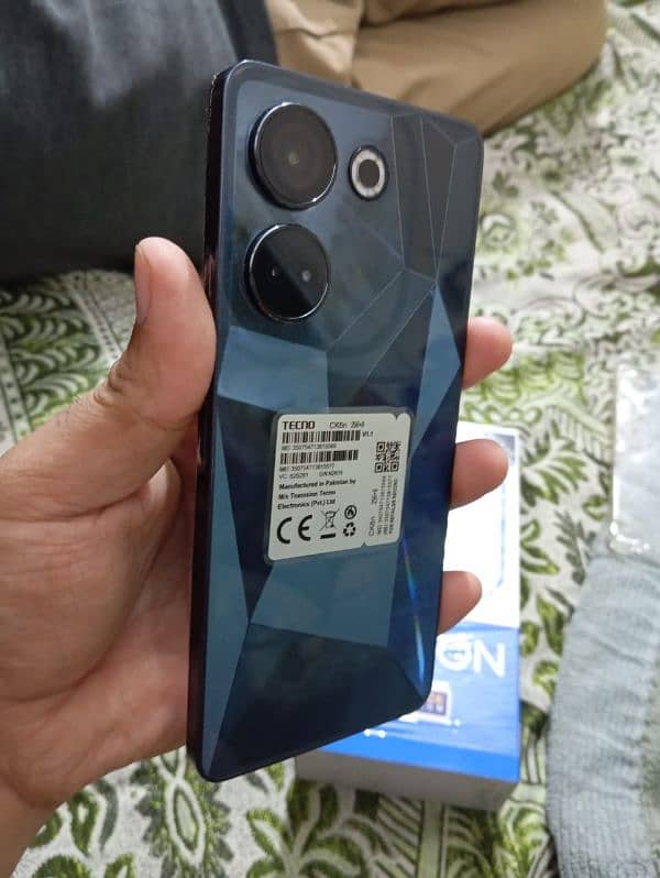 Tecno cemon 20 3