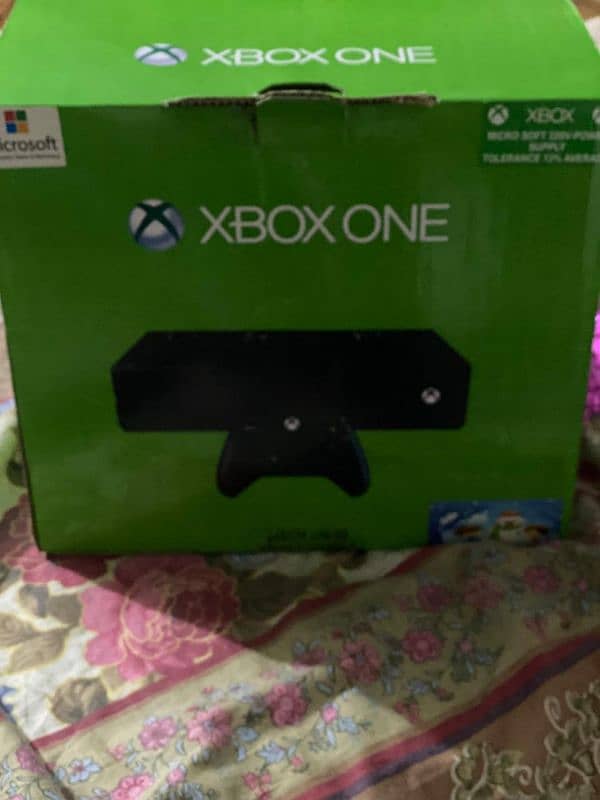 Xbox one 500 gb  1 week used 2