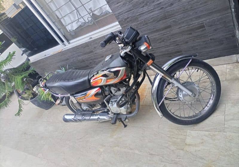 Honda 125 10/10 6